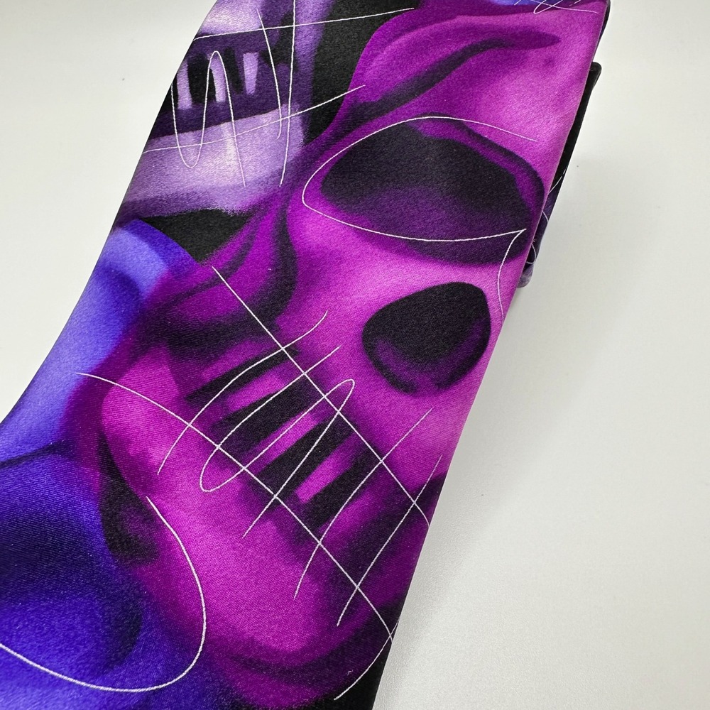 Jerry Garcia Plague Entity Collection 62 Silk Tie‎ Purple Blue Skulls Mens